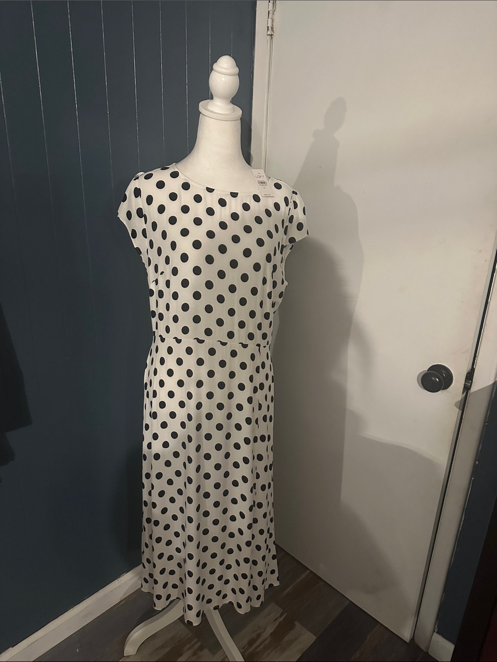 Polka Dot maxi  Dress - White with Black Dots. Zipper closure. Split side skirt.